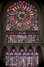 Витраж кафедрала в Амьене