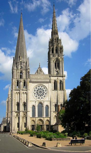 Файл:Chartres-Сathedrale.jpg